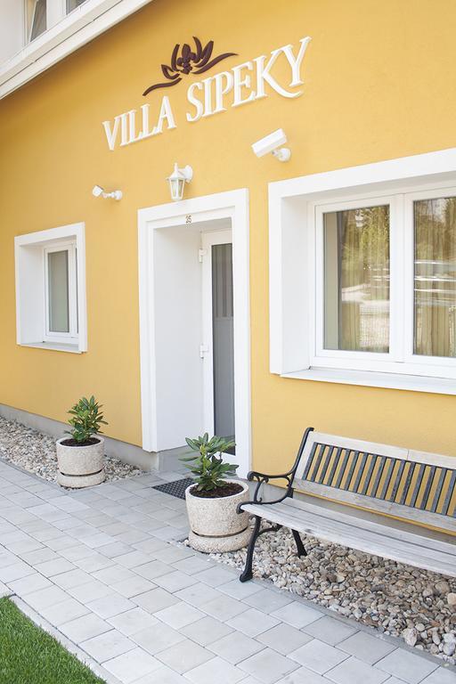 Villa Sipeky Senec Dış mekan fotoğraf