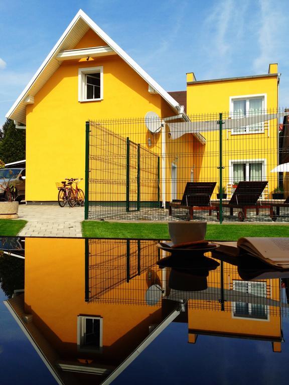 Villa Sipeky Senec Dış mekan fotoğraf