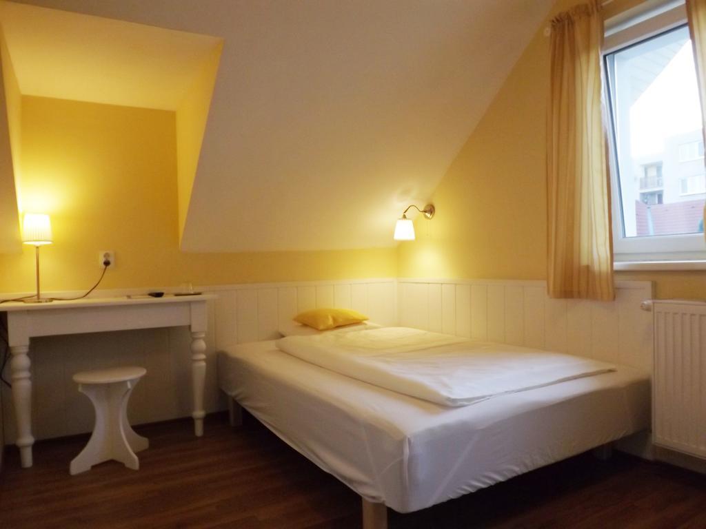 Villa Sipeky Senec Oda fotoğraf